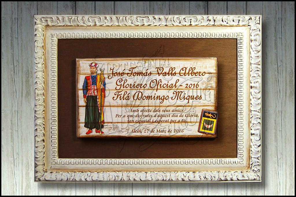 PLACA CONMEMORATIVA VINTAGE CON FESTERO E INSCRIPCION